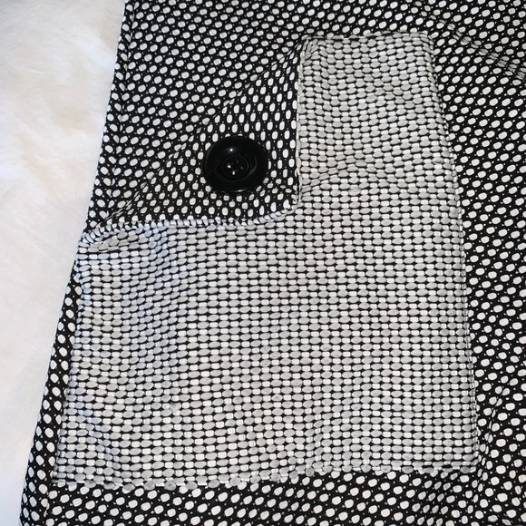 Curvesque - Picture 5 of 7